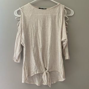 White mid - length shirt